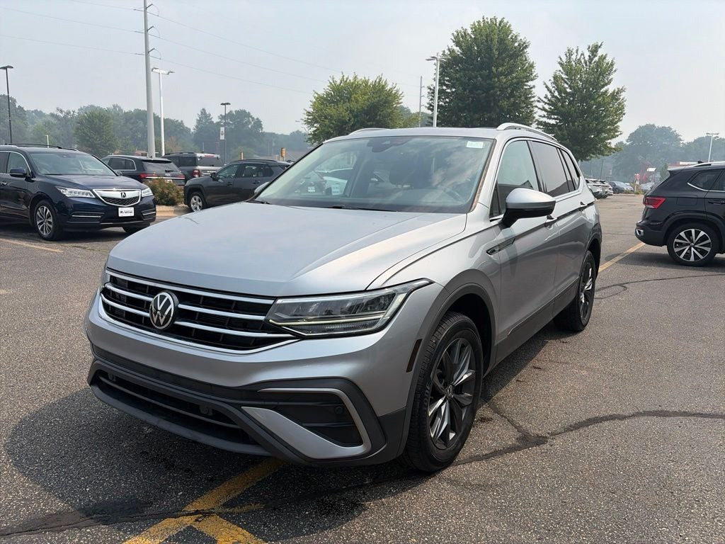 2023 Volkswagen Tiguan 2.0T SE