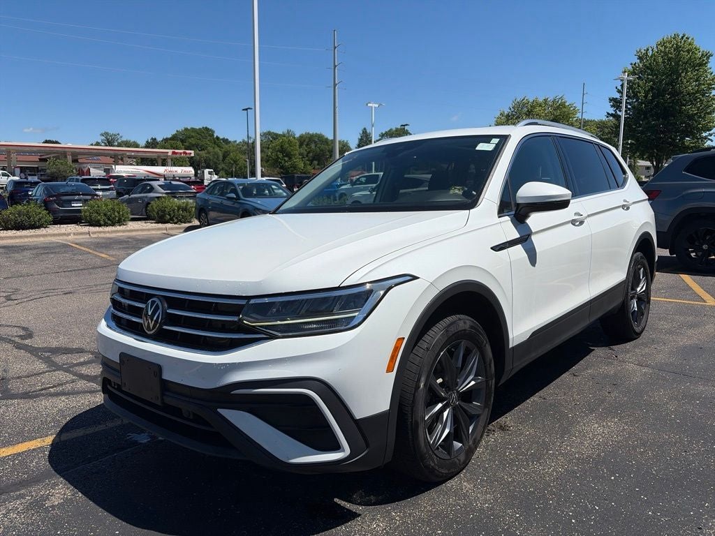 2023 Volkswagen Tiguan 2.0T SE
