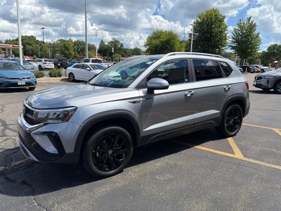 2023 Volkswagen Taos 1.5T SE