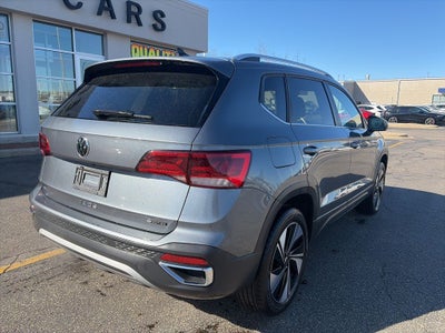 2024 Volkswagen Taos 1.5T SE