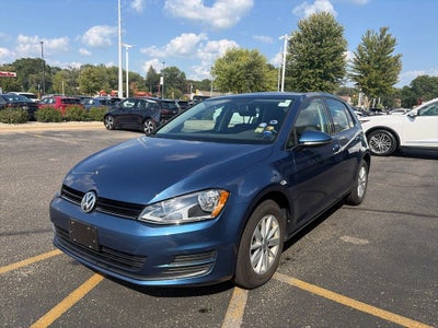 2016 Volkswagen Golf TSI S 4-Door