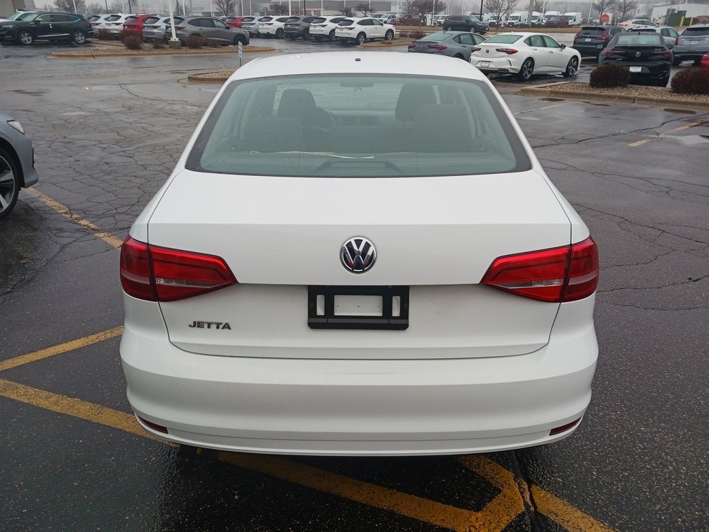 2015 Volkswagen Jetta 2.0L S