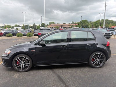 2017 Volkswagen Golf GTI Sport