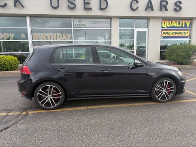 2017 Volkswagen Golf GTI Sport