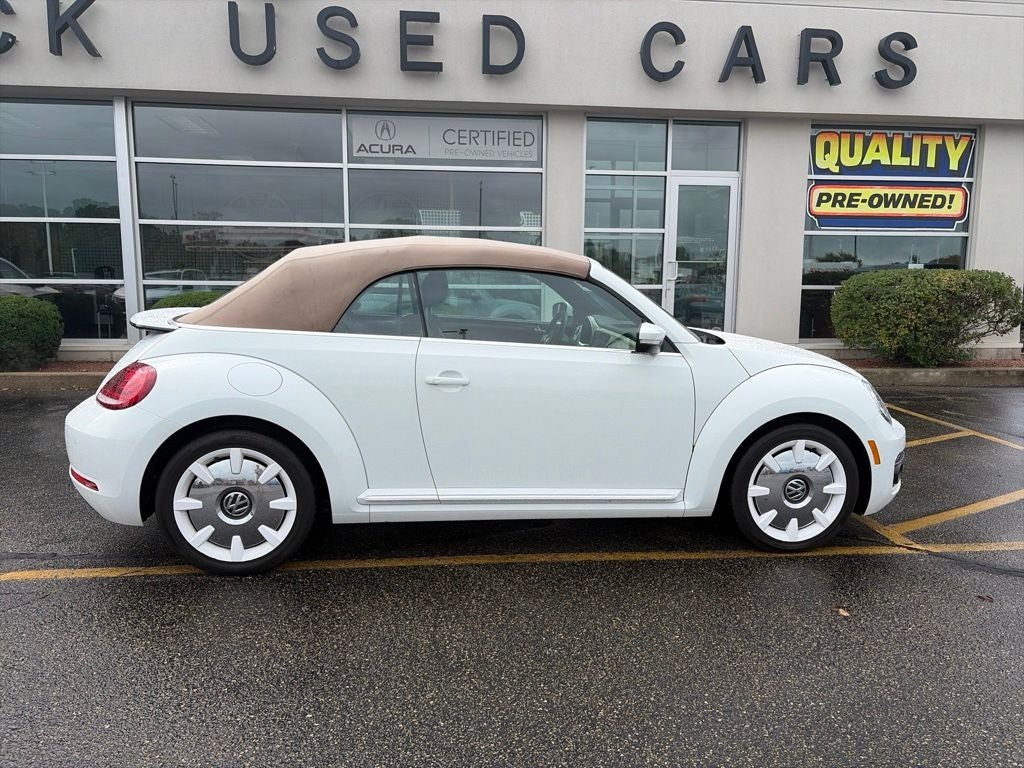 2019 Volkswagen Beetle Convertible 2.0T Final Edition SEL