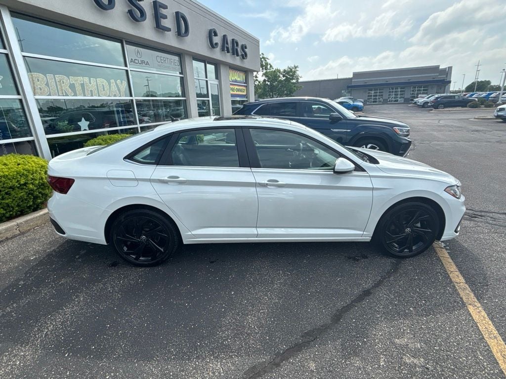 2025 Volkswagen Jetta 1.5T SE