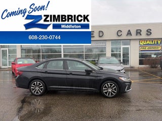 2025 Volkswagen Jetta 1.5T SE