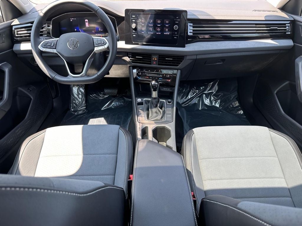 2025 Volkswagen Jetta 1.5T SE