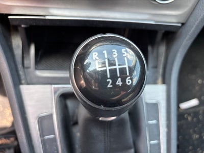 2015 Volkswagen Golf TDI S