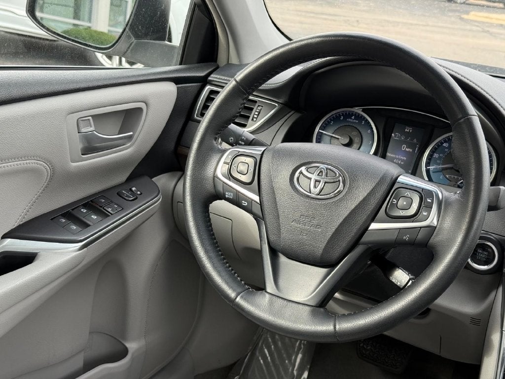 2016 Toyota Camry XLE