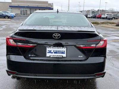 2025 Toyota Camry SE