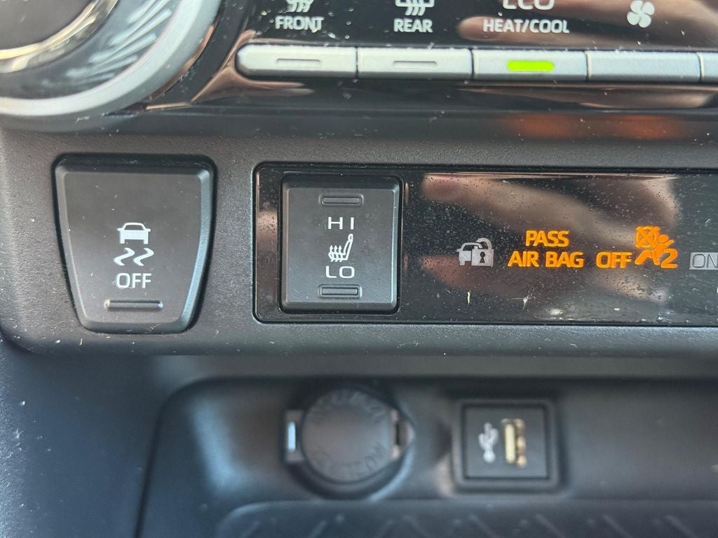 2023 Toyota RAV4 Hybrid XLE Premium