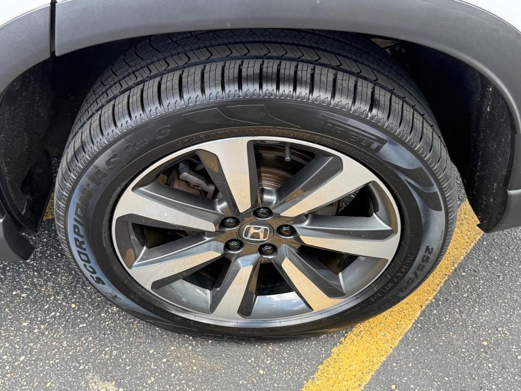 2024 Honda Pilot Touring
