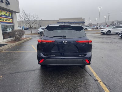 2021 Toyota Highlander LE