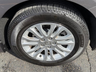 2016 Toyota Sienna L 7 Passenger