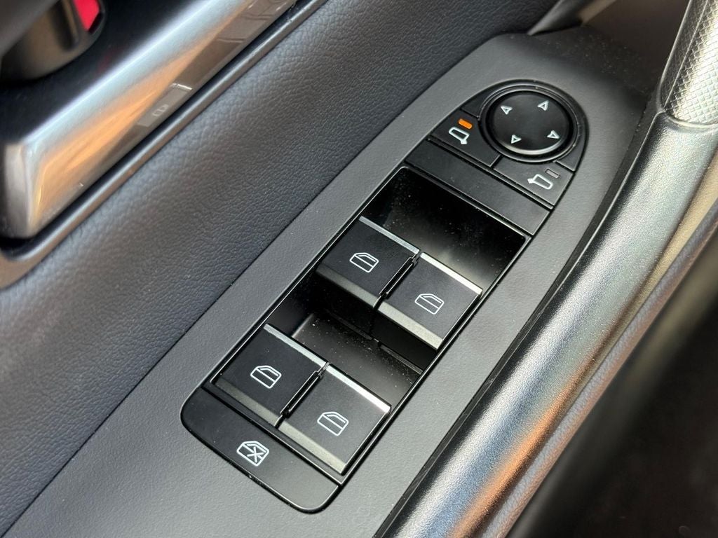2025 Mazda Mazda CX-50 Hybrid Premium