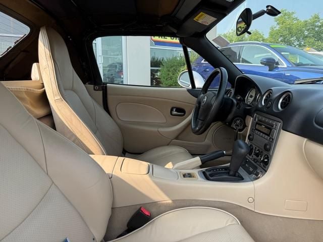 2004 Mazda Mazda Miata LS