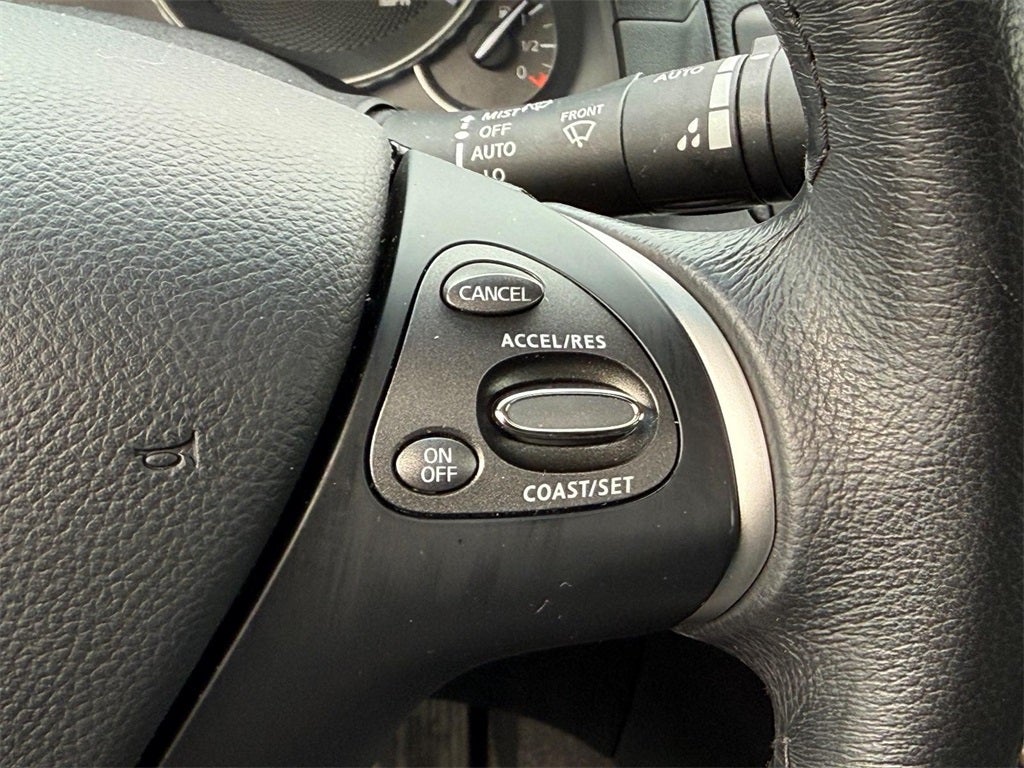 2015 INFINITI Q70 3.7X