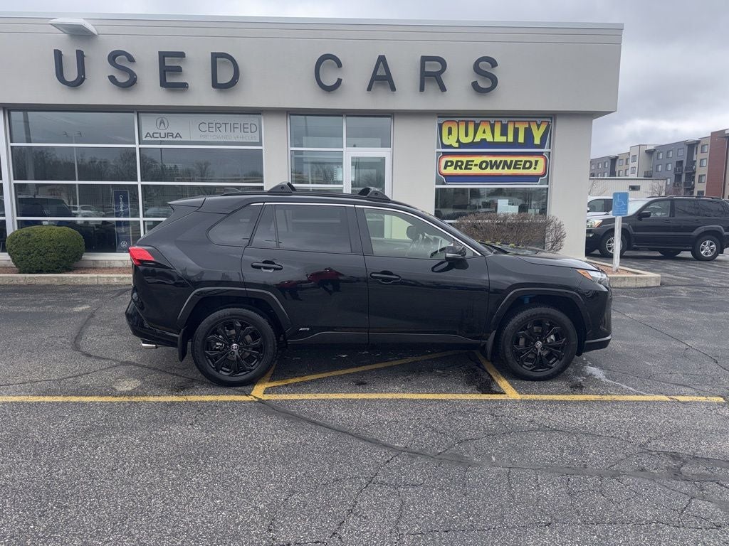 2023 Toyota RAV4 Hybrid SE