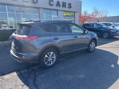 2017 Toyota RAV4 Hybrid XLE