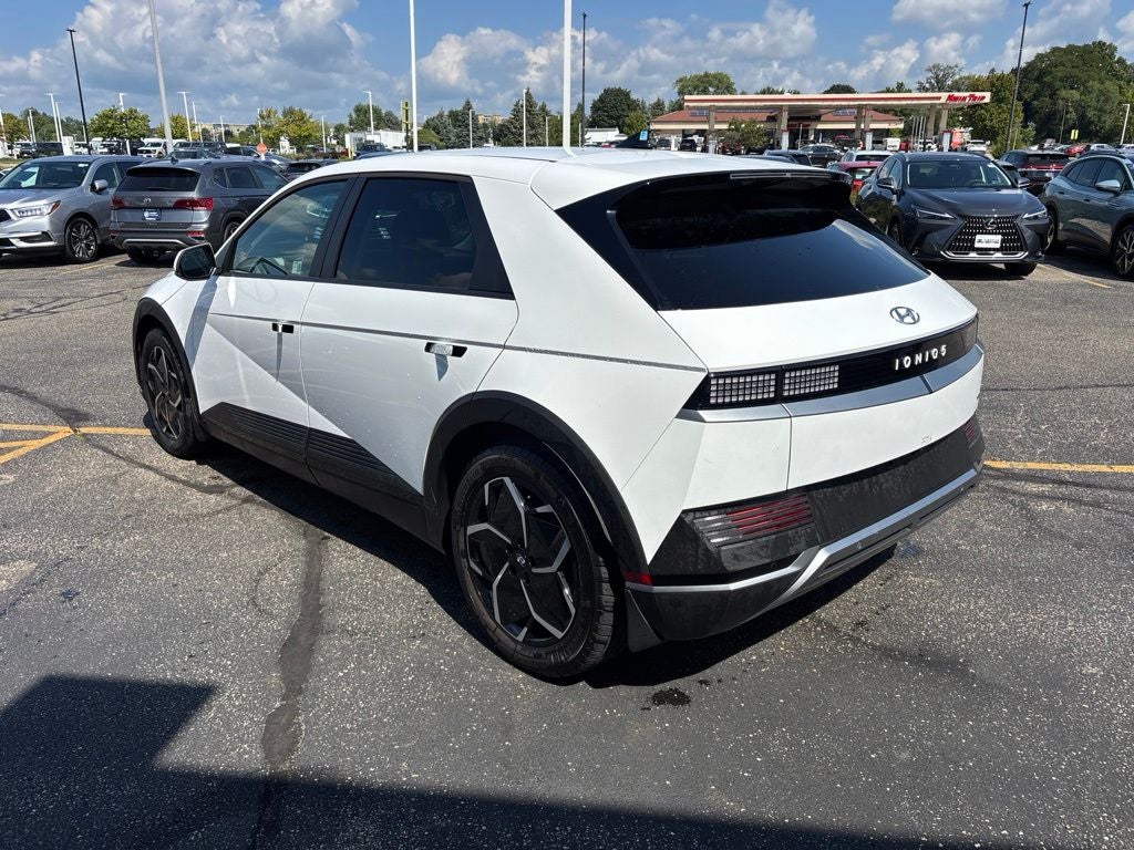 2024 Hyundai IONIQ 5 SE