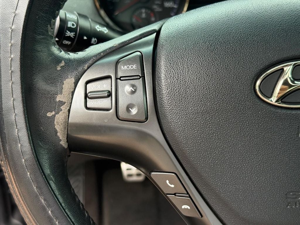 2011 Hyundai Genesis Coupe 3.8 Track