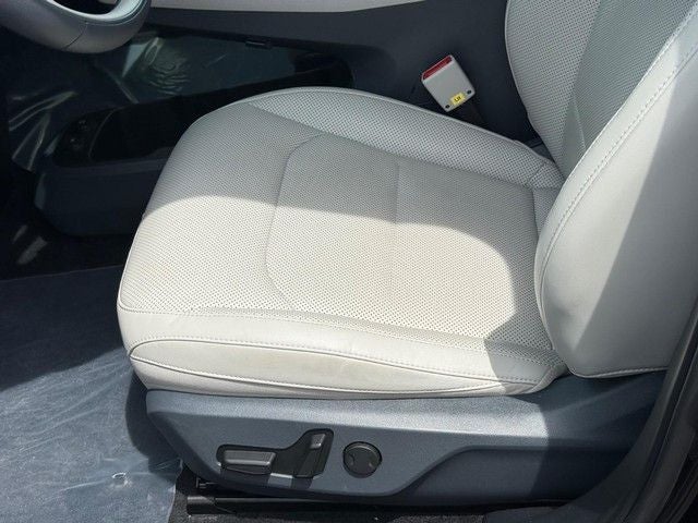 2024 Kia EV6 Wind
