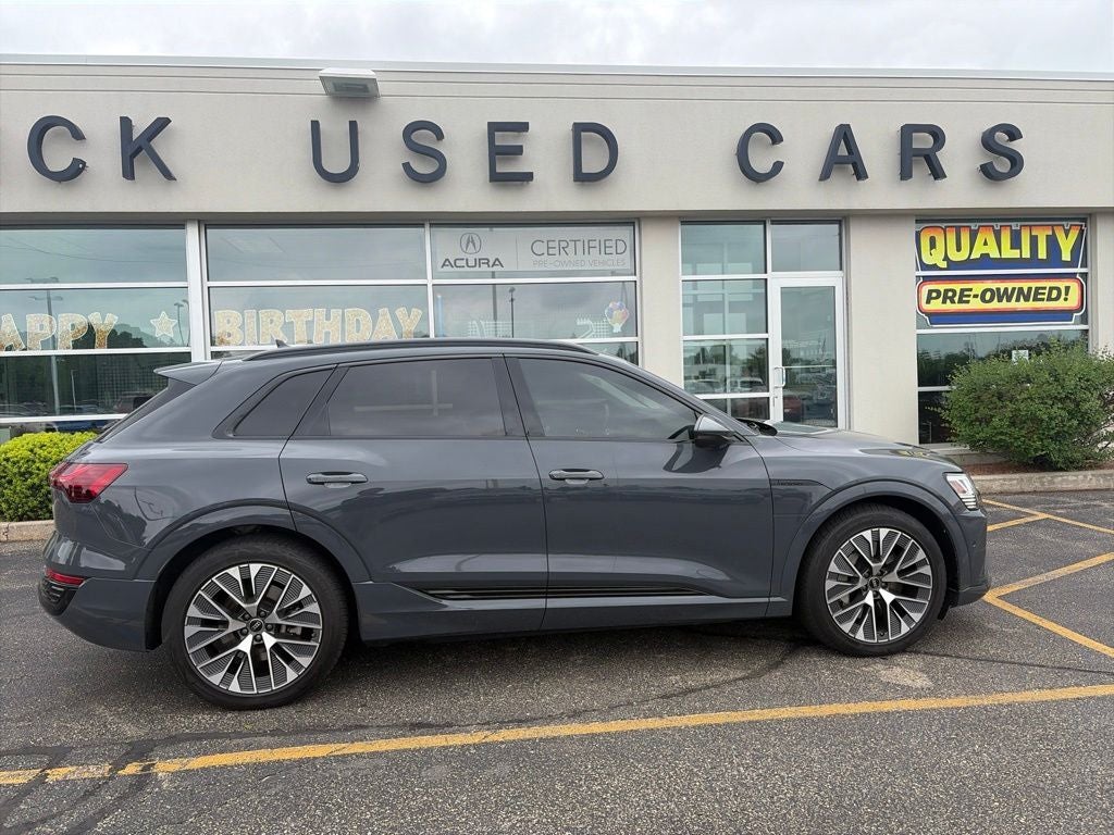 2024 Audi Q8 e-tron Premium Plus quattro