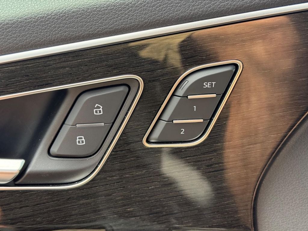2023 Audi Q7 45 Premium quattro