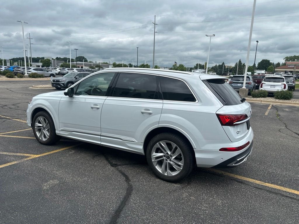 2023 Audi Q7 45 Premium quattro