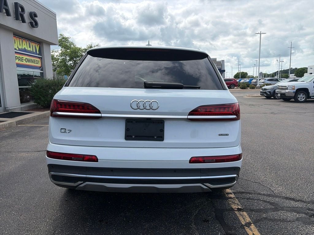 2023 Audi Q7 45 Premium quattro