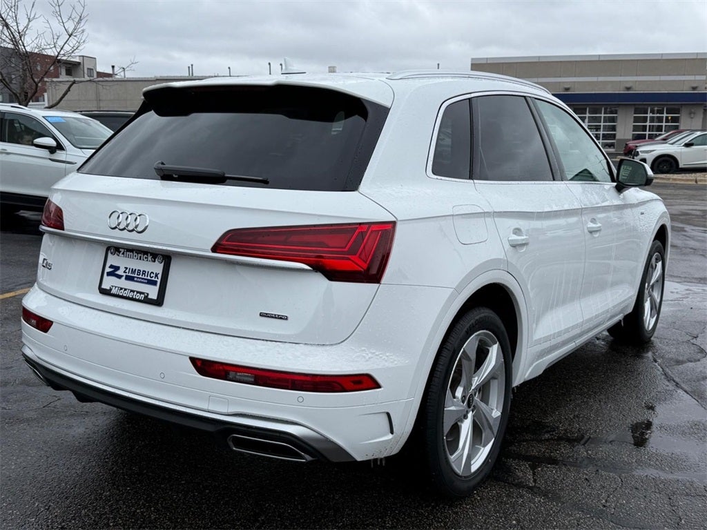 2022 Audi Q5 45 S line Premium quattro