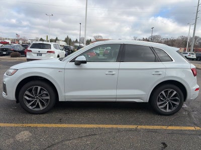 2023 Audi Q5 45 S line Premium quattro