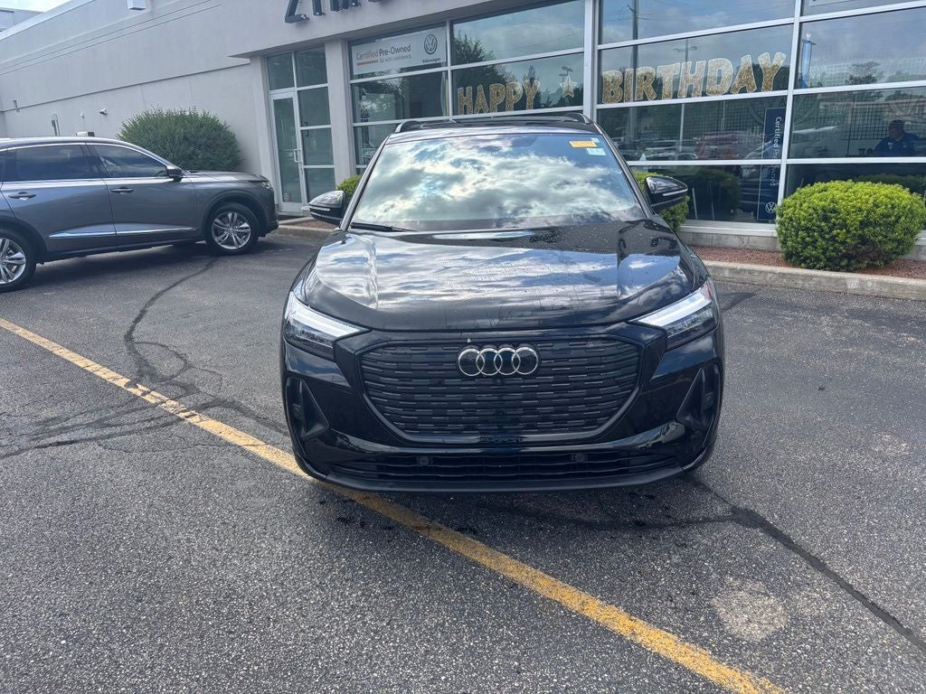 2024 Audi Q4 e-tron Premium Plus quattro