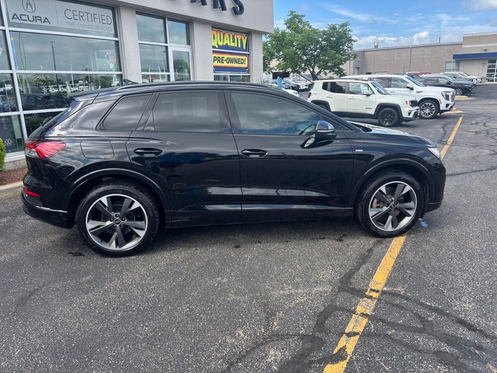 2024 Audi Q4 e-tron Premium Plus quattro