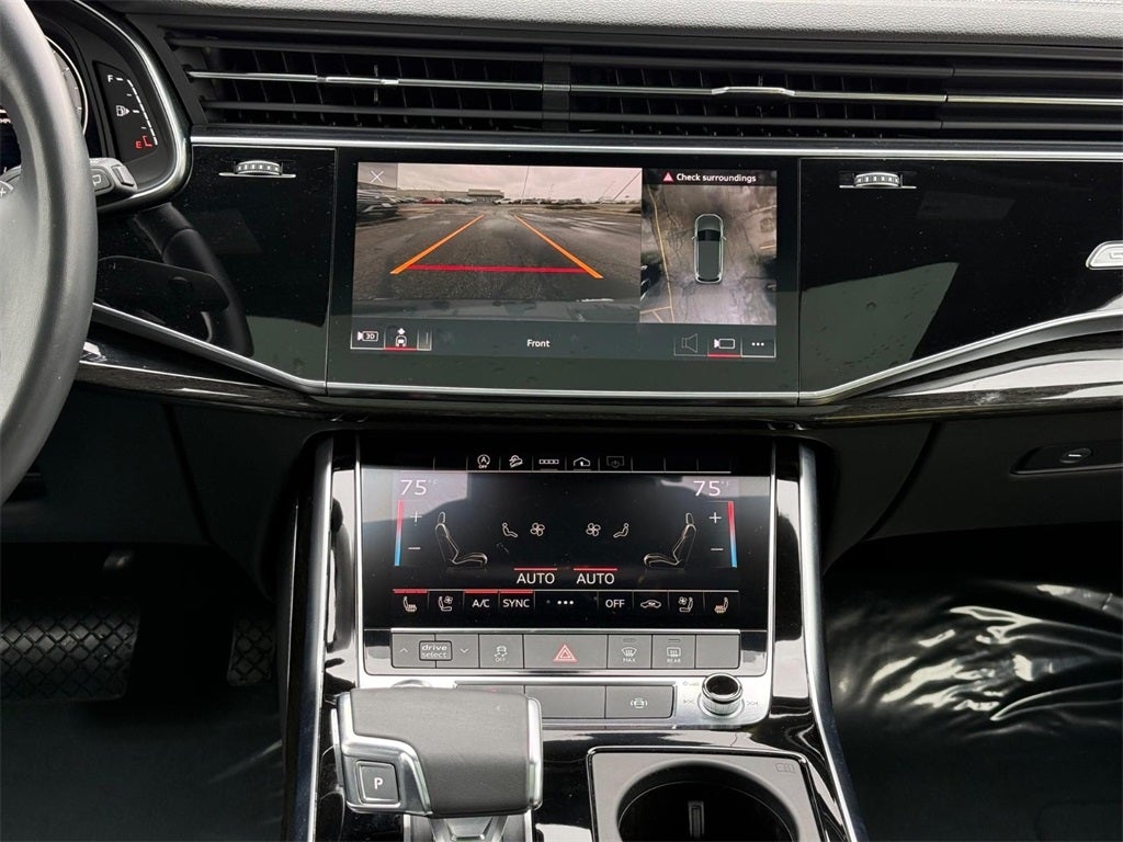 2023 Audi Q7 45 Premium Plus quattro