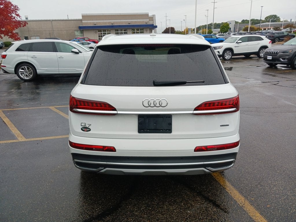 2022 Audi Q7 55 Premium Plus quattro