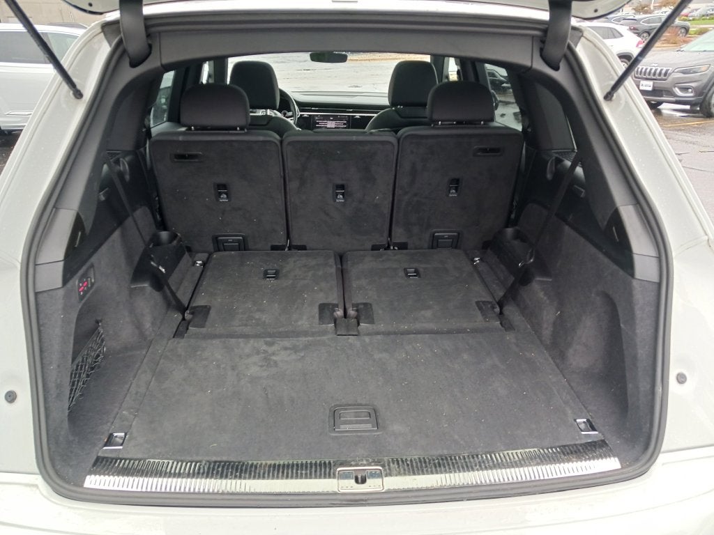 2022 Audi Q7 55 Premium Plus quattro