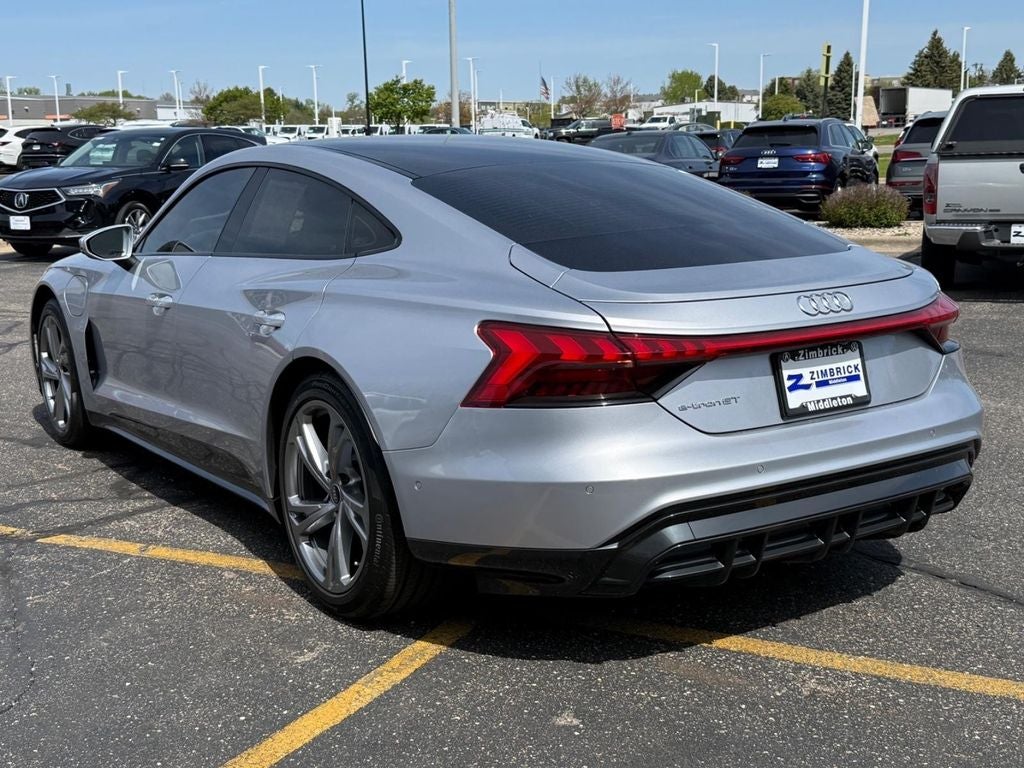 2023 Audi e-tron GT Prestige quattro