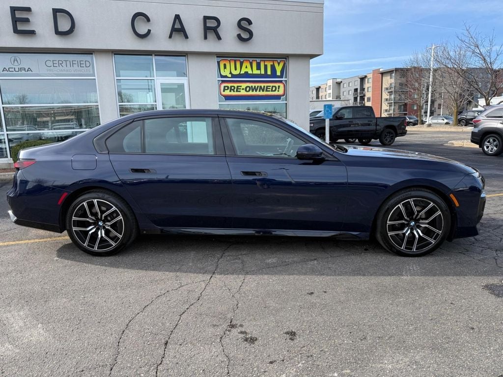 2023 BMW 7 Series 760i xDrive