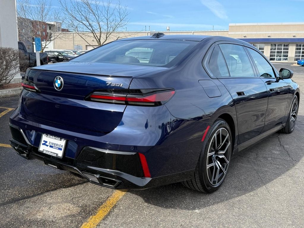 2023 BMW 7 Series 760i xDrive
