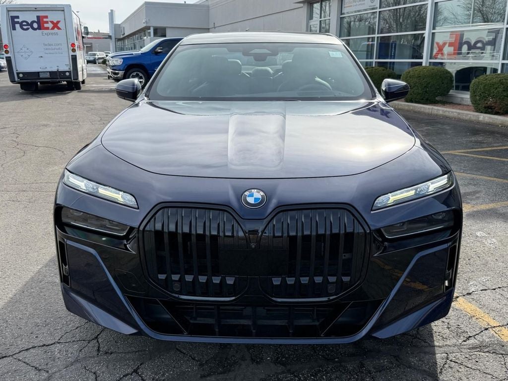 2023 BMW 7 Series 760i xDrive