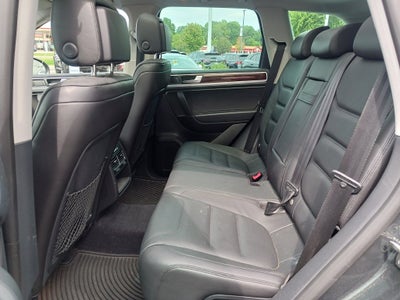 2014 Volkswagen Touareg V6 TDI Lux
