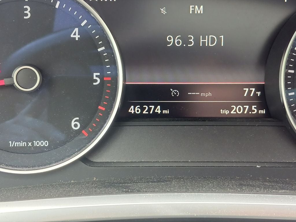 2014 Volkswagen Touareg V6 TDI Lux