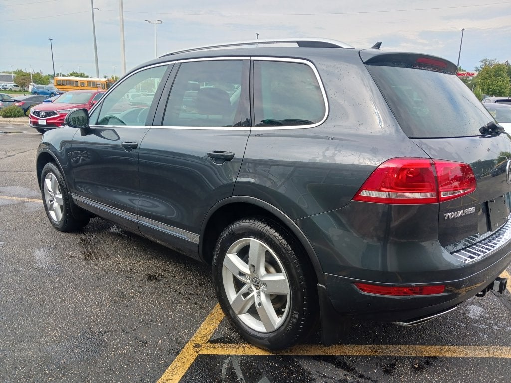 2014 Volkswagen Touareg V6 TDI Lux