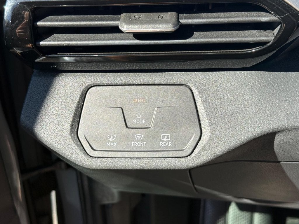 2022 Volkswagen ID.4 Pro