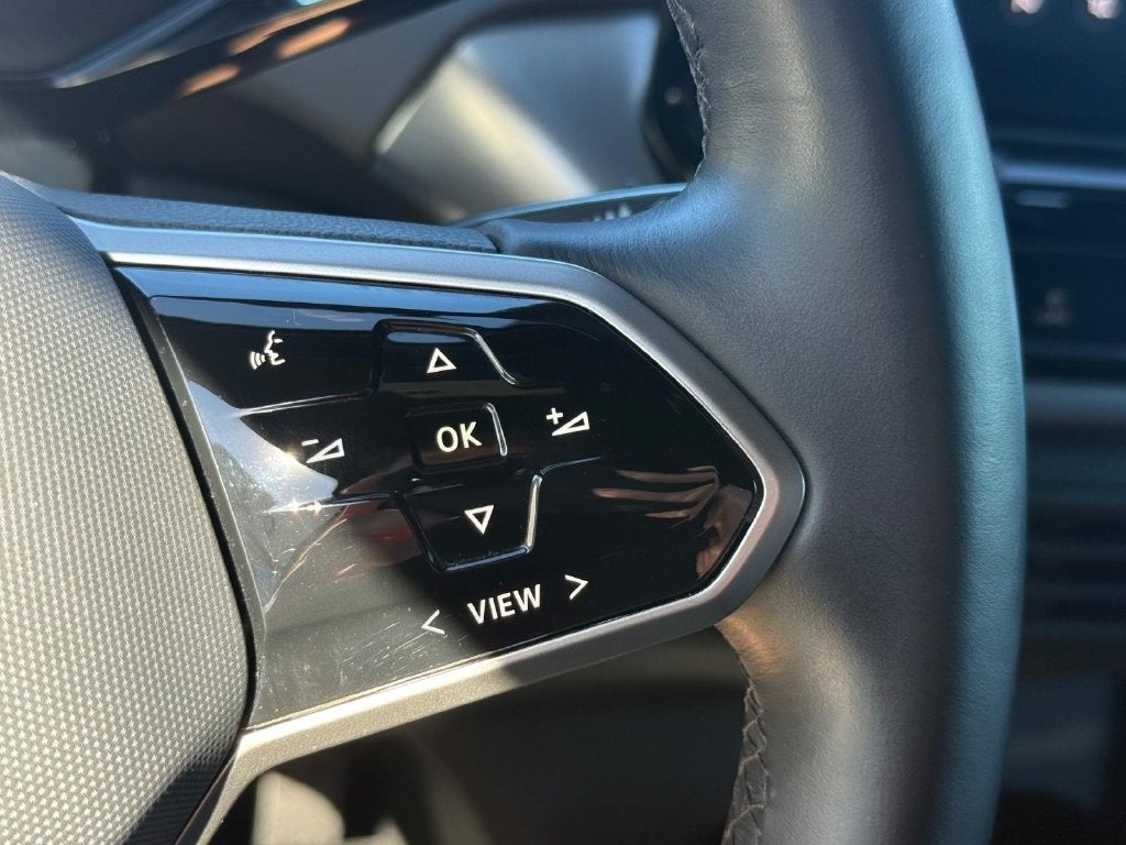 2022 Volkswagen ID.4 Pro