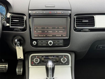 2017 Volkswagen Touareg V6 4Motion