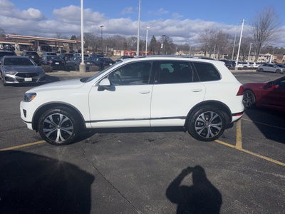 2017 Volkswagen Touareg V6 4Motion