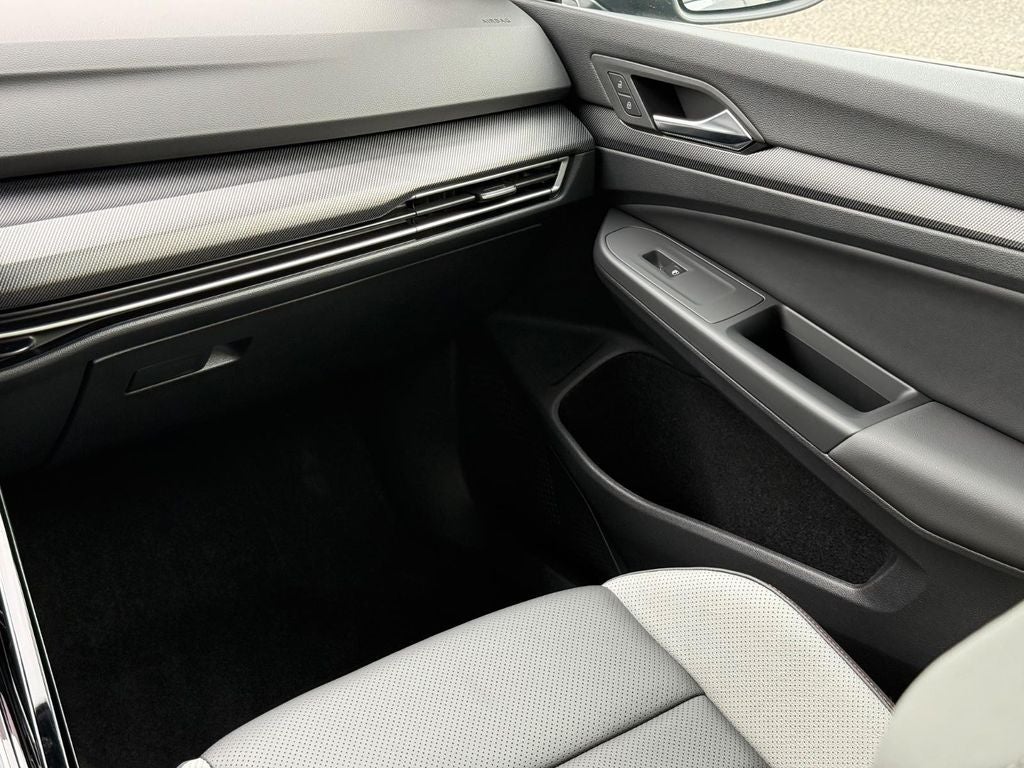 2025 Volkswagen Golf GTI 2.0T SE